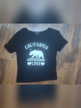 Timing "California Love" Black Graphic Crop Top